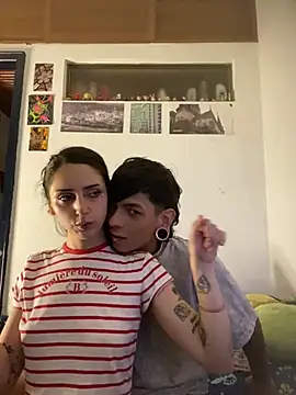 2catz - LICK TITS