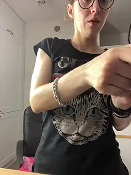 MartiniiSelenna - Spank my ass