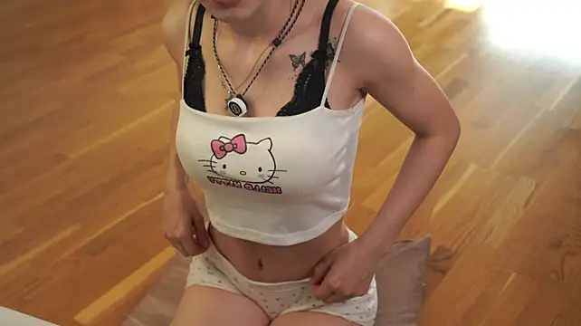 MarylynnBevil - tease u with my butt