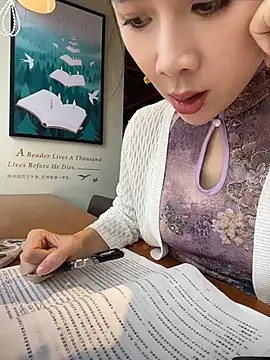 Zoe-520 - 脱内裤1分钟