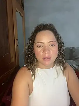 Jannieth - Keep me aroused.