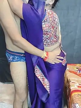 Sexy_bhabhi_anjali0 - Show boob