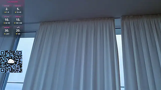 AliciaBrooks - my boobs will jump while I'm on top of u