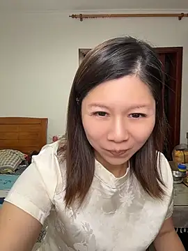 Kds666 - 脱掉内衣2分钟