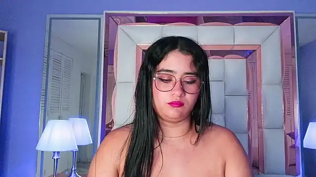 Scarlette_15_ - show oil