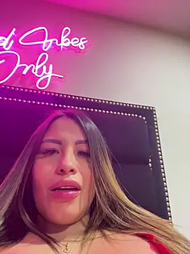 Sexyyykloee - make me horny mmm