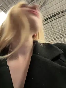 Michelle_lovique
