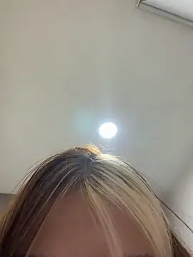 Daniela_ruizz - plug in ass + saliva