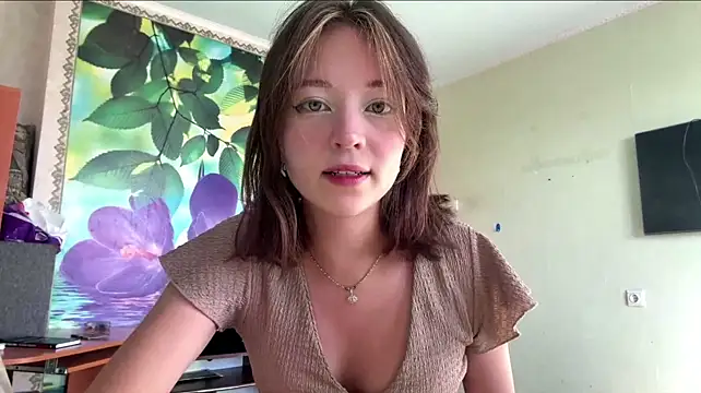 SusanaHallet - tease u with my sexy bra and top