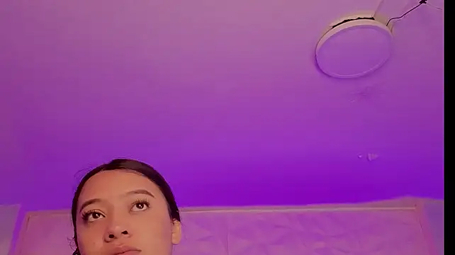 MollyBigBoobs12 - big boobs appreciation😍