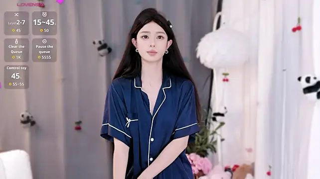 Purrbii - 我想回家吃鱼🐟快乐的女孩纸哈哈😄