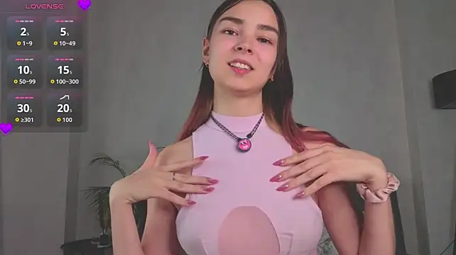 SaraiMagar - Flash tits