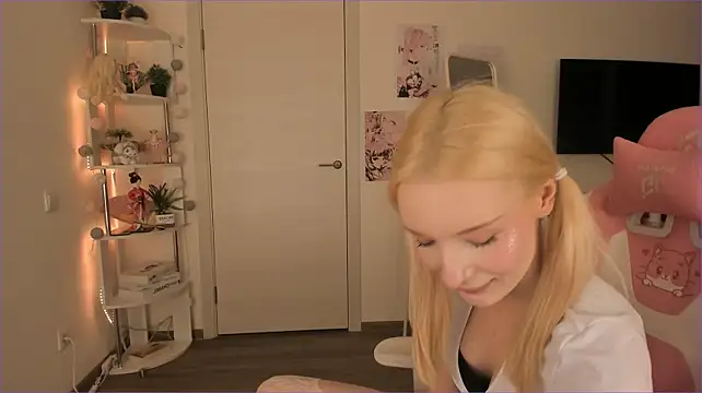 Tiffany_Paw - FuckThatPussyWithUrCock