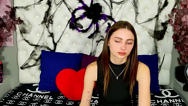 MilaLick - let's take off this dress🤩😊