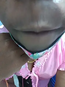 Umashreetamil - Full nude oil show 3 mts