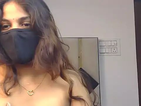 Hii-tanisa - Pussy oil massage