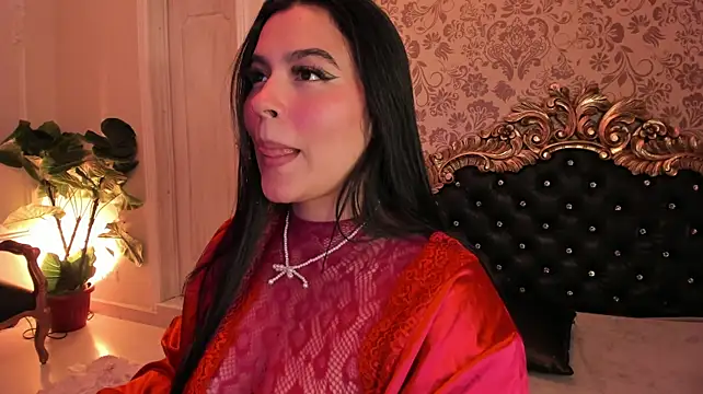 VictoriaPowell - 🔥 Big-Butt Shaking Skills