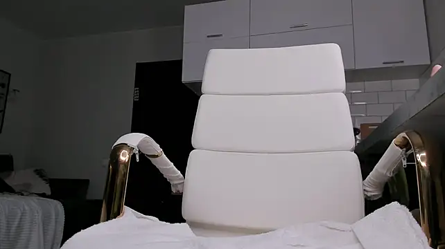 Layla_Lotus - bad thought — suck dildo