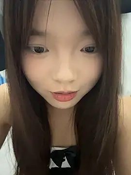 Youbaby-Love - 爸爸帮女儿揉胸