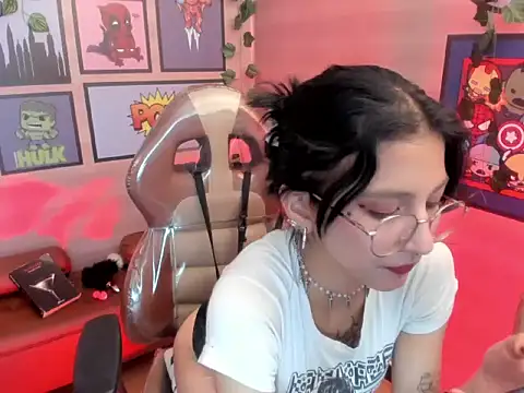 Mimi_Darling_ - Show me a little camel toe🍒