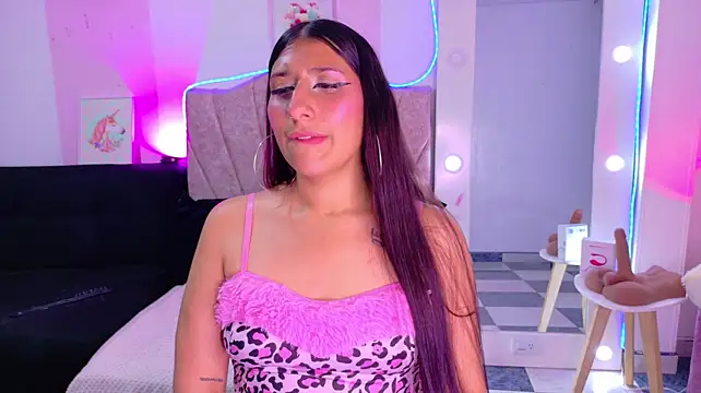 Sara_Blum - oil all over your body