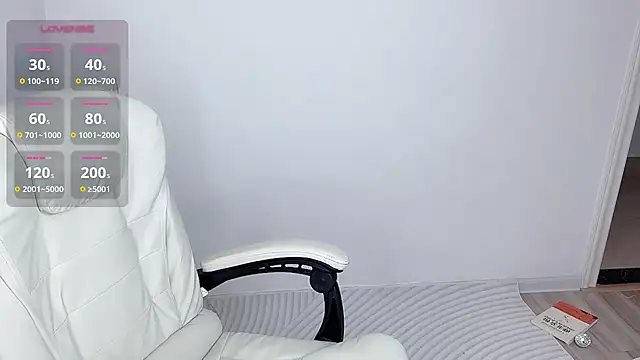 Fiona_999 - 莫妮卡，23岁上下粉，腰细胸大屁股大手指难进入的新人求虐