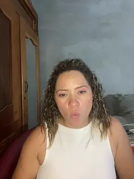Jannieth - Keep me aroused.