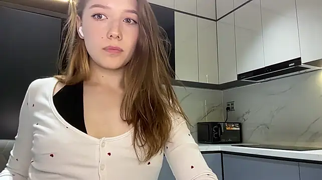 Lina_lu_ - Turn around and show outfit