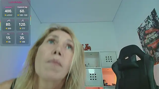 Angel_dam_milf - Finger horny pussy