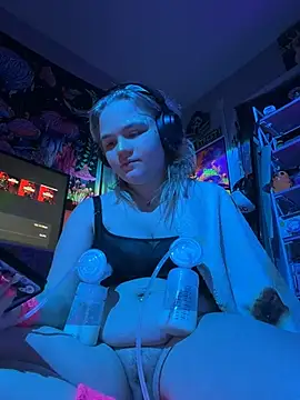 Cutiepiespanks - ✨Fuck Pussy with Glowing Dildo✨