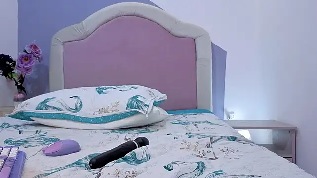 Emily__Blush - kiss for you