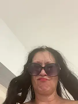 TheDime - Squirting shower show