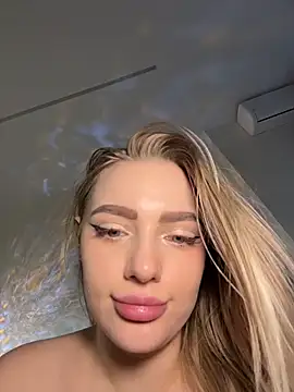 HugeBoobsAlice - DOUBLE SQUIRT HARD