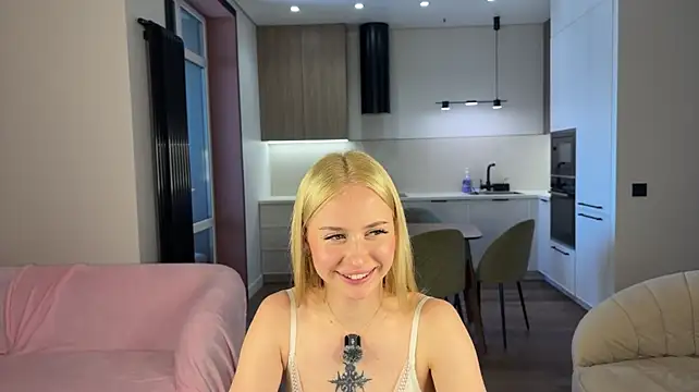 LumiyaSunny - spank little