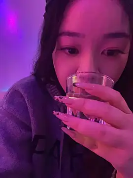 Luna-girl - 户外脱掉内衣裤真空两小时