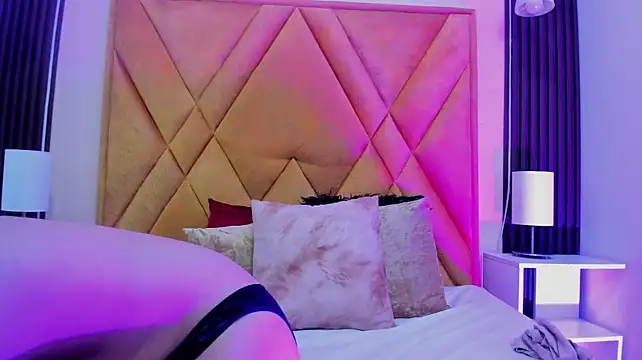 EllenJordan__ - fetish play nipples