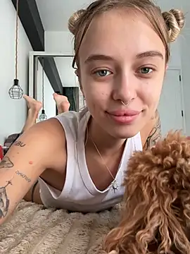 Enjoy_my_beauty - suck fingers sloppy TOPLESS