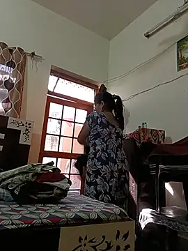 Heyy_Anshi - Show Pussy With Fingringss