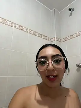 Emmi_miller - naked