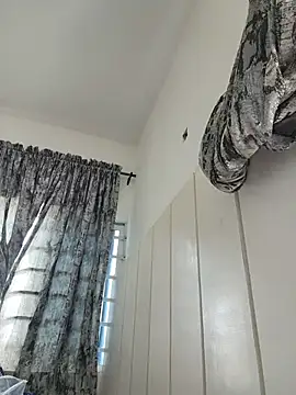 Honeybeespecial - pussy play to squrit