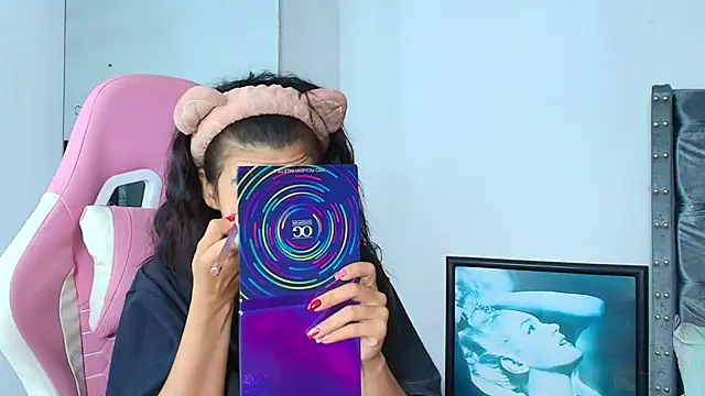 GraceWallace_ - MAKE ME HAPPY