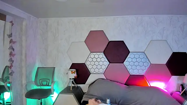 ArielleWilde - dildo pussy+control toy x 5min+fingerass