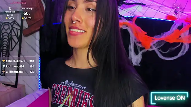 Ximenagp - Hot play with fingers on my lips