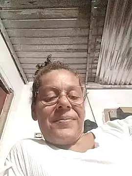 Britany_G - Agua por mi vagina