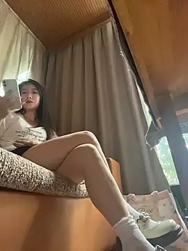 CiCi9 - 🦌园长ktv闺蜜面前口交大鸡吧