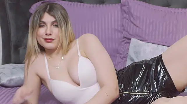 AnnieNox - 3 min toy ctrl for last tipper🤑😈😈