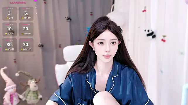 Purrbii - 我想回家吃鱼🐟快乐的女孩纸哈哈😄