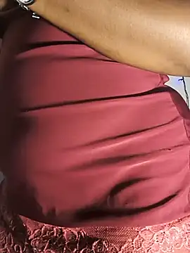 DIRTYSECRET_QUEEN_07