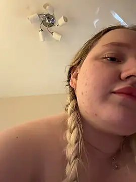 Lina_Hottie - SQUIRT IN THE BATHTUB