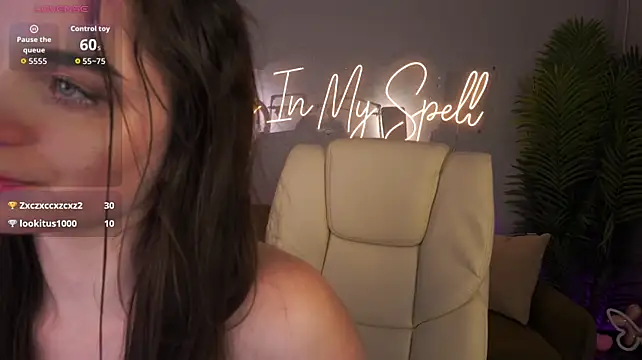 HeavenElle - spank yourself until you're red